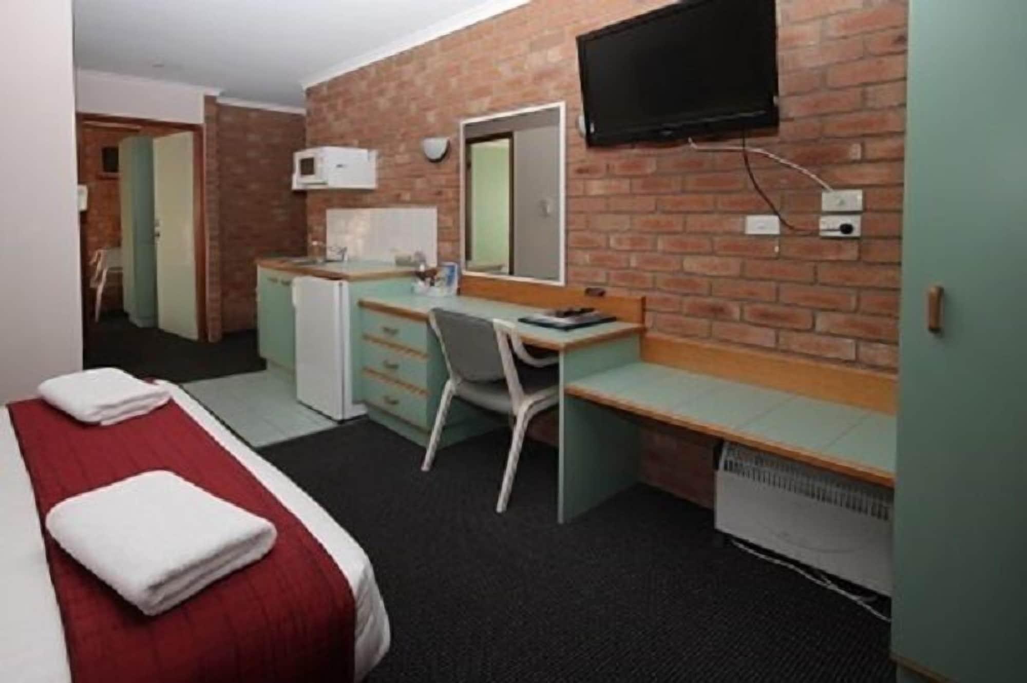 Sapphire Waters Motor Inn Merimbula Exterior photo