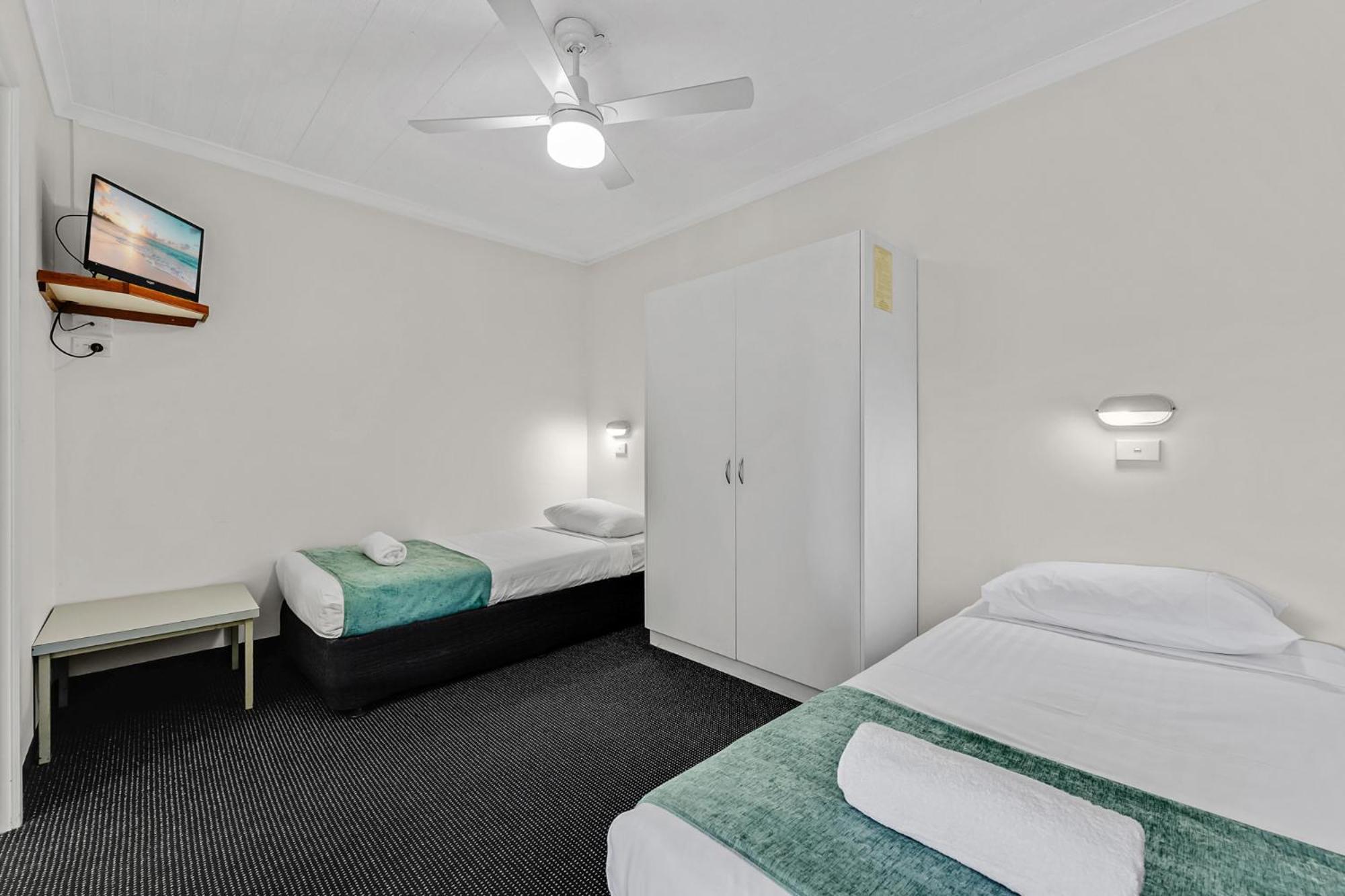 Sapphire Waters Motor Inn Merimbula Exterior photo