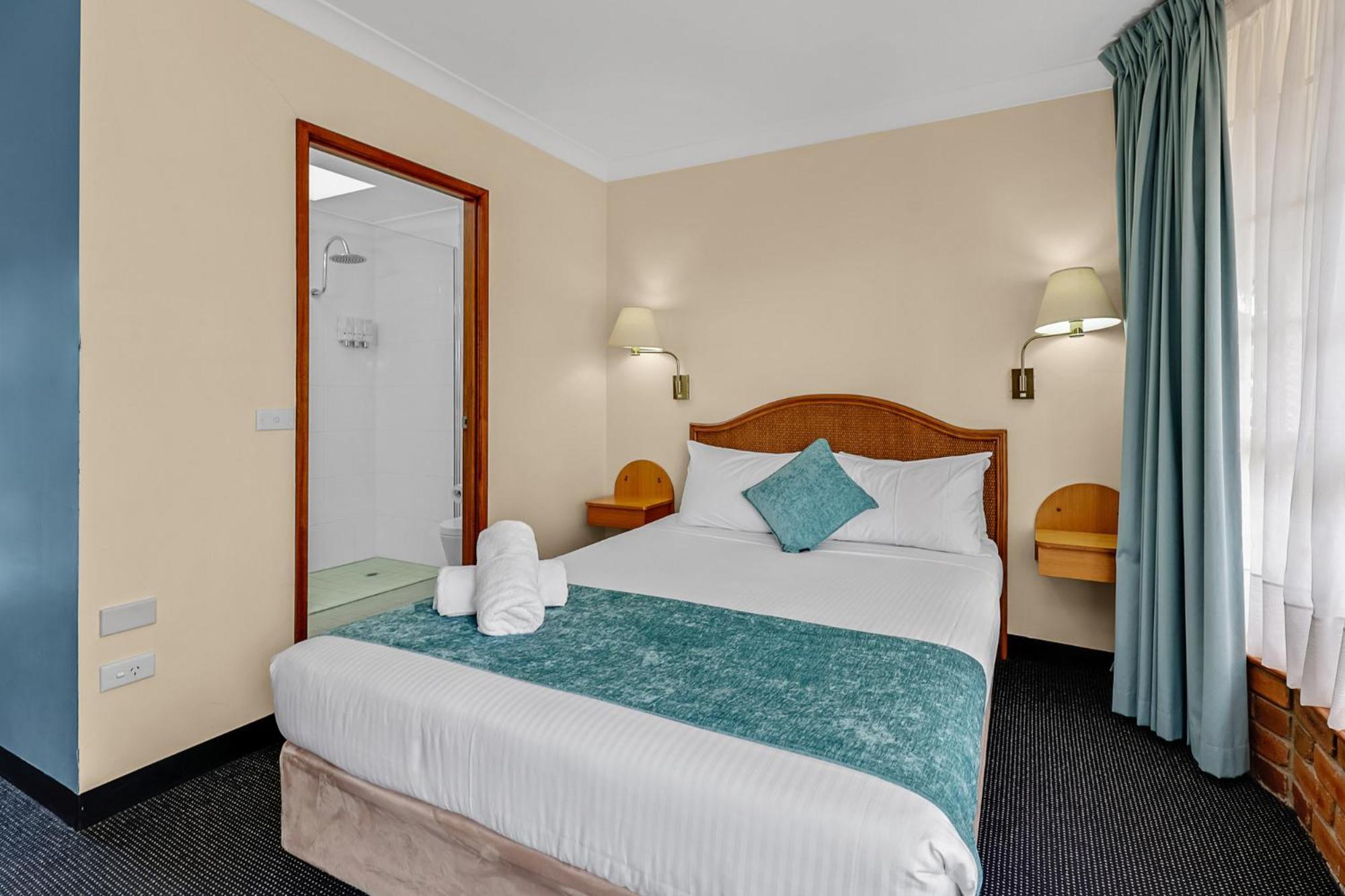 Sapphire Waters Motor Inn Merimbula Exterior photo