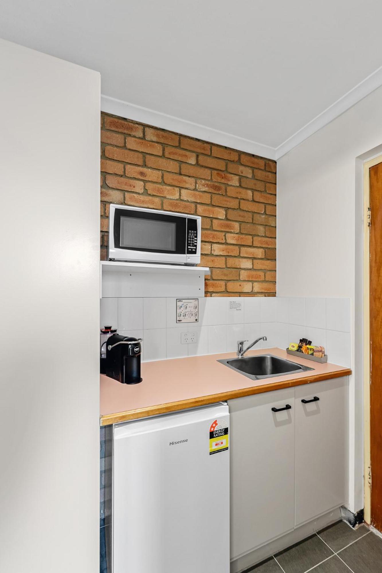 Sapphire Waters Motor Inn Merimbula Exterior photo